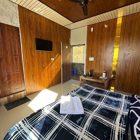 Kanatal'S Valley View Inn Ngoại thất bức ảnh
